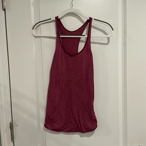 Women’s Lululemon maroon running yoga workout tank top size 4